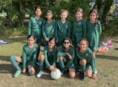 23 10 10 Girls football team