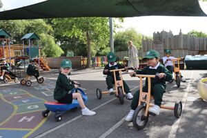 24 05 15 nursery outdoor play 4