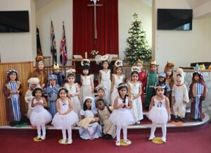 24 11 29 wrens natvity assembly news