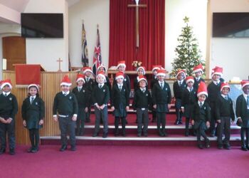 24 12 09 Christmas Assembly 1C News