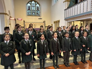 24 12 11 carol service news