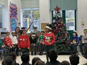 25 11 28 xmas assembly stack 1